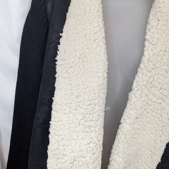 Skies are Blue Faux Suede and Sherpa Drape Front Jacket Sz S - Picture 5 of 11